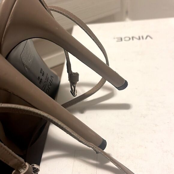 VINCE Sandals - size 40 - Picture 2 of 4
